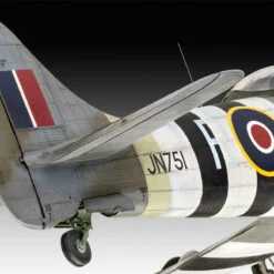 Revell 03851 – Maquette Avion Hawker Tempest V Échelle 1/32 | Kit Détaillé Pour Maquettistes Confirmés